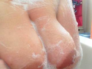 I love a good bubble bath!
