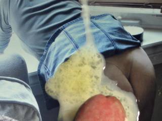 This amazingly sexy pic of you, sweettie, deserved all this reward.