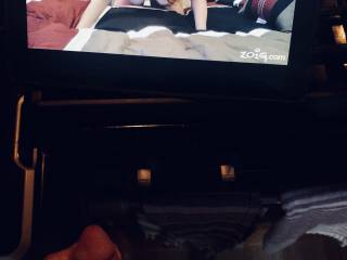Masturbating as I watch the Shutterbugs fucking on cam.