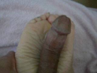 ..FEELING VERY HORNY AFTER TAKING THE PREVIOUS PICS ON THE BED...TIME TO DO SO MATURE ASIAN WRINKLED SOLEZ FUCKING !!....DAM I WAS SO HORNY MY COCK WASSWELLING UP FOR IT !!!...ENJOY