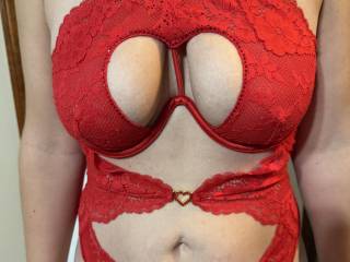 Her tits look amazing, so full and round, don\'t you agree?