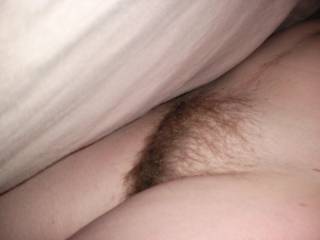 please lick my hairy pussy!!!!!