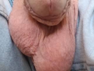 Outside cock out now a some help 😋