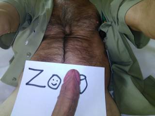 Took this picture at work, been looking at all the hot zoiger\'s on here and got so horny!