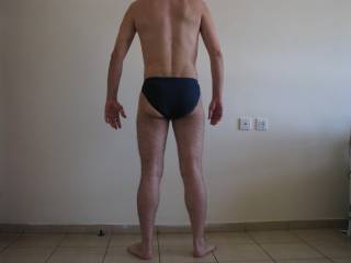 Because I have had an old (but good) pictures, the site didn't upload them because "low quality", so here I am taking new pictures for your impression