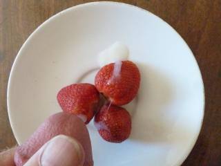 Who likes cream on their strawberries?