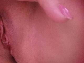 Ailyn ask if you wanna be kind to lick her ?