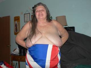 UK FLAG GOES WITH TITTIES!
