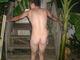 back view from outside, open for the ladies :)