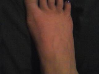 Her new toe ring