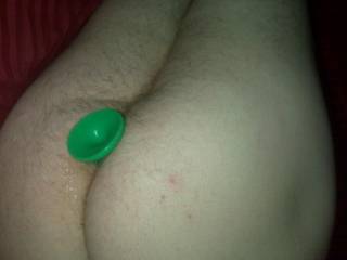I love toying my tight ass! This toy is my favorite. 7 inches and fits very nice.