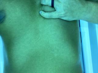 Love teasing from the tanning bed