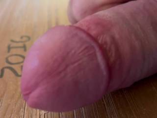 Finding new ways of jacking off for all of you wanting to see my cum