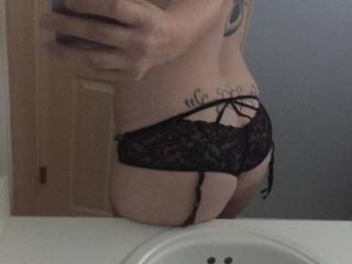 Love her nice ass