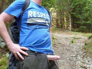 taking a strole in the woods need someone to suck me off