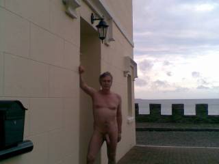 alan naked