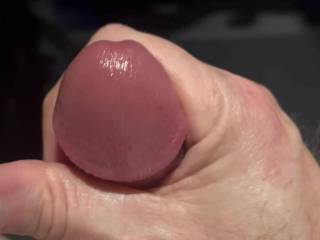 Using a little lube and rubbing my bell end makes me come in an eruption of cum would you like me to cum all over you 🍆💦🫦???