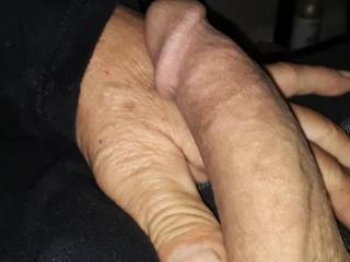 Horny and looking for someone around my area for to fill me
