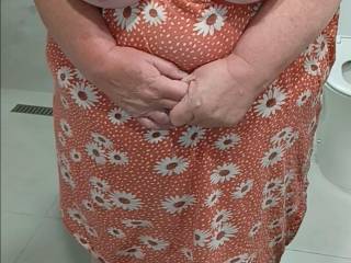 Good morning all 😘 hope you like your tits big and luscious 😘 MrsL xx