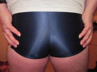For all you ladies and men who like to see a firm round male ass accentuated by a tight pair of football shorts, I hope you like what you see