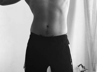 Clean eating and training payed off .. Continuing the journey