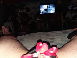 This was a pic take on valentines day still lookin for a girl that wants to unwrap this 🎁