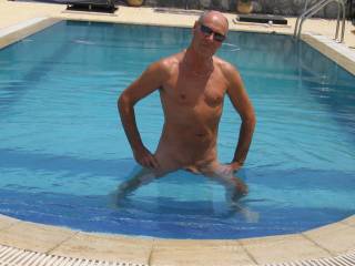 anyone for skinny dipping????