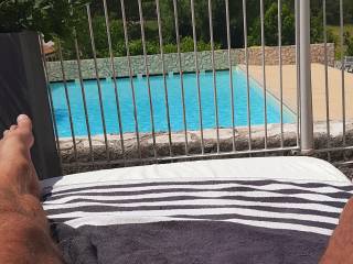 Some naughty pictures from our naturist holiday in France at the moment. Who comes by and enjoys 😎🥳