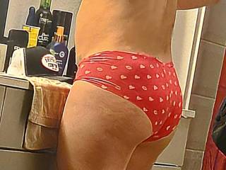 Fresh out of the shower and getting ready to watch some porn