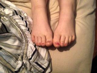 just took this picture of my room mates feet while she was doing  work :P