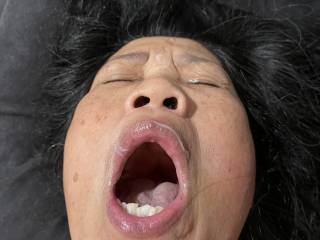Cum on her lips
