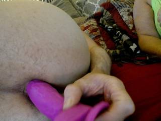 He was doing a lil anal toy play as I was watching him...I thought it was sexy and fun to see lol does anyone want to cum watch with me?
