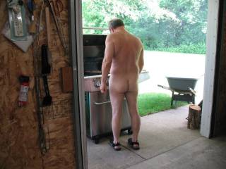 Grilling some hamburgers nude, enjoyed the whole weekend nude. Come on over for a beverage and some whatever might pop up.