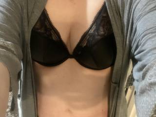 I was advised to upload this photo, is that a good suggestion?