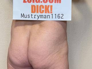 I would like to receive the special membership status called "GENUINE MEMBER”. For this reason, I join this picture with a sign that says ZOIG as well as my username.