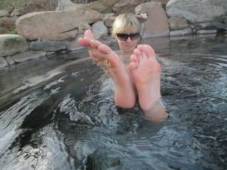nude women in water