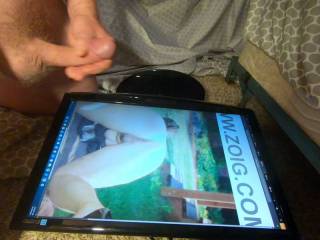 Kelly82 Live tribute in the chat room! Who\'s next?