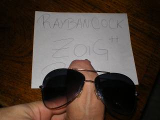 my have have rayban glasses! lol