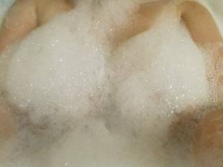 Anyone else down for a bubble bath?