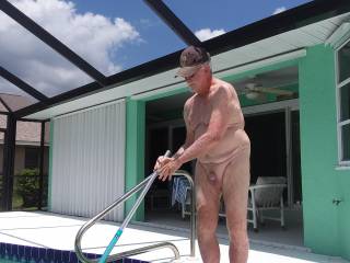 cleaning pool