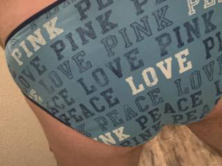 Backside of my VS Pink panties.