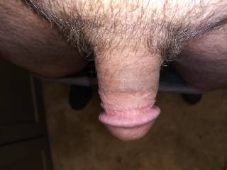 I got a message to fuck. He said hard it's 4 1/2" long and 5 1/4" round. What do you think? I'm always up for a challenge.