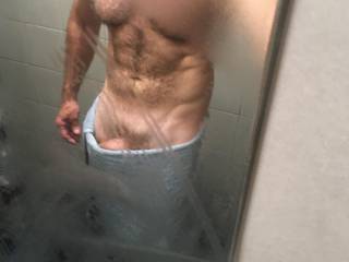Just feeling horny after a good shower wank!!