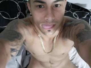 I remember back when straight out of High school Craiglist was the spot for Freaks & Kinks I tried some many things with people  on there. I wish i still had pics & Vids from back then!