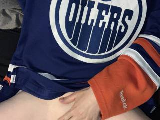 we are both big Oilers fans