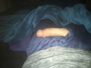 A woman I work with wanted to see it so I sent ...Any woman from Paducah my dtf?