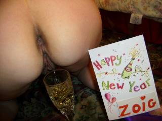 Happy New Year to all you Zoigers..Does my ass still look good this year??