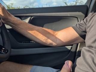 Driving home after chatting on Zoig.......I was so horny I had to whip out my wang