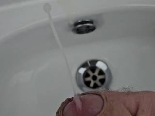 Letting the cum squirm Mmmmmm!