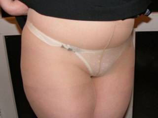 Colleague showing her panty at work. Sexy!